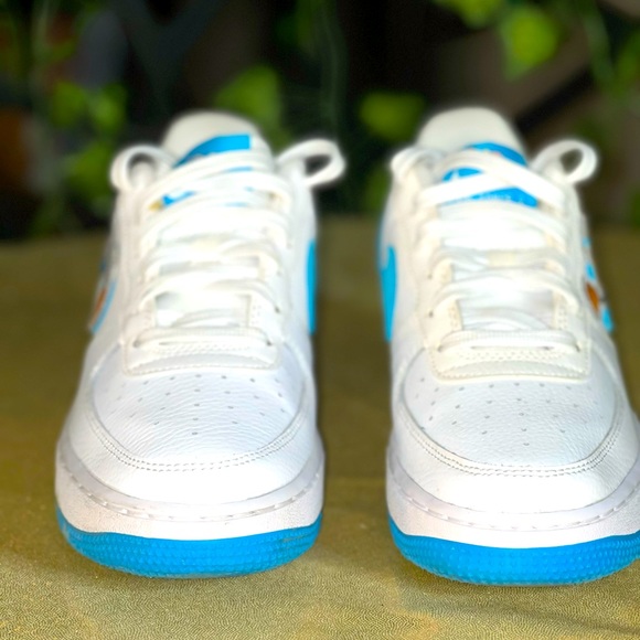 *Limited Edition Space Jam Nike Air Force 1s - Picture 2 of 5